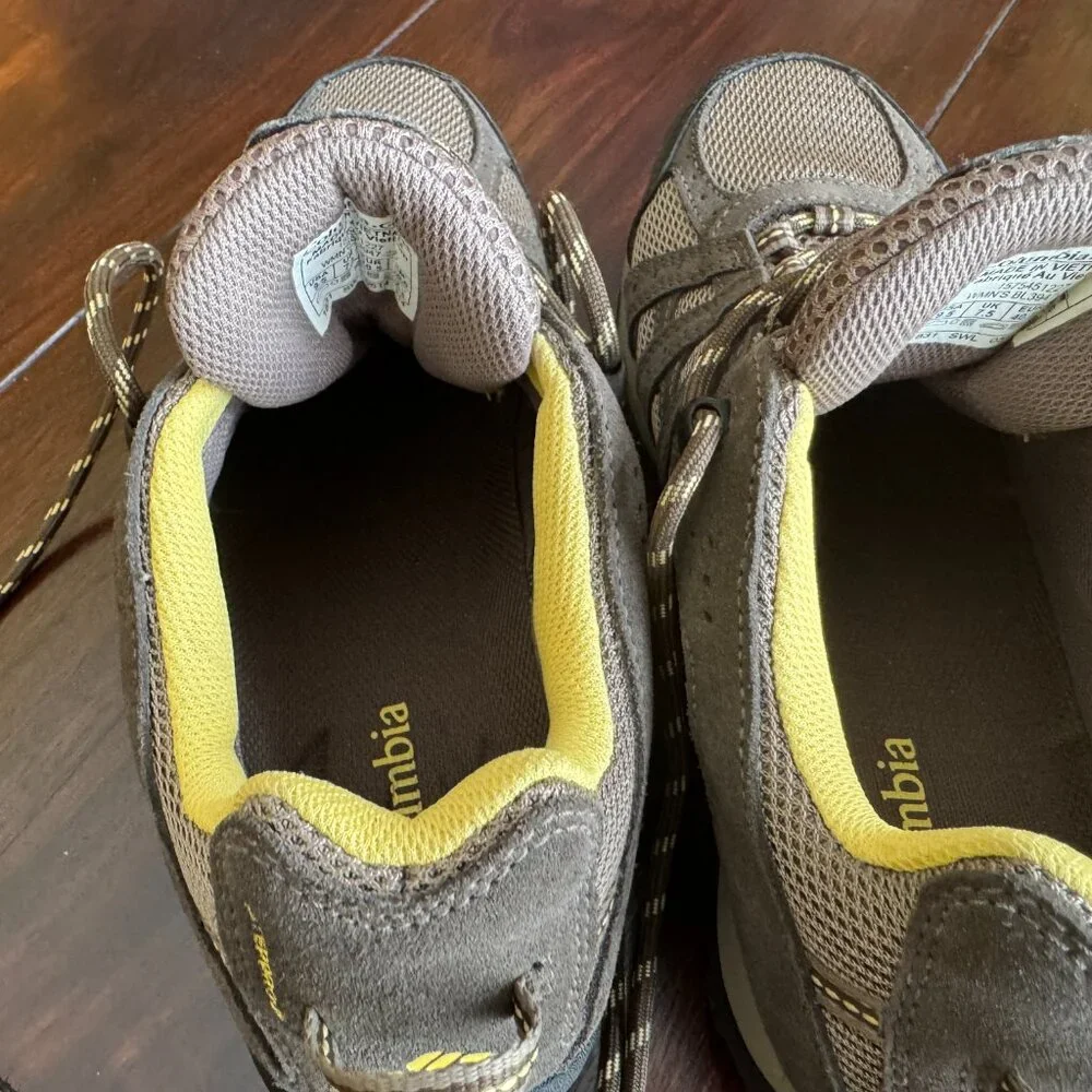 Columbia Redmond Waterproof Hiking Shoes, Size 9.5 Women's Brand New - Picture 8 of 8